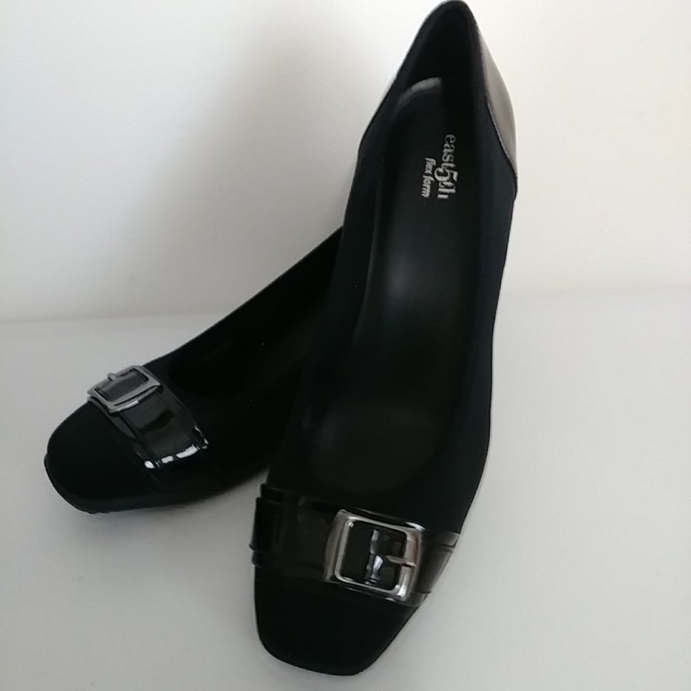 East 5th Flex Form Women’s Flats Size 11 M Black